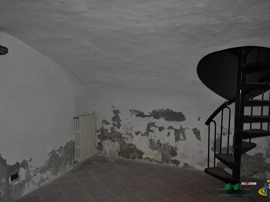 Immagine 18 di Appartamento in vendita  in Vicolo San Tiburzio a Parma