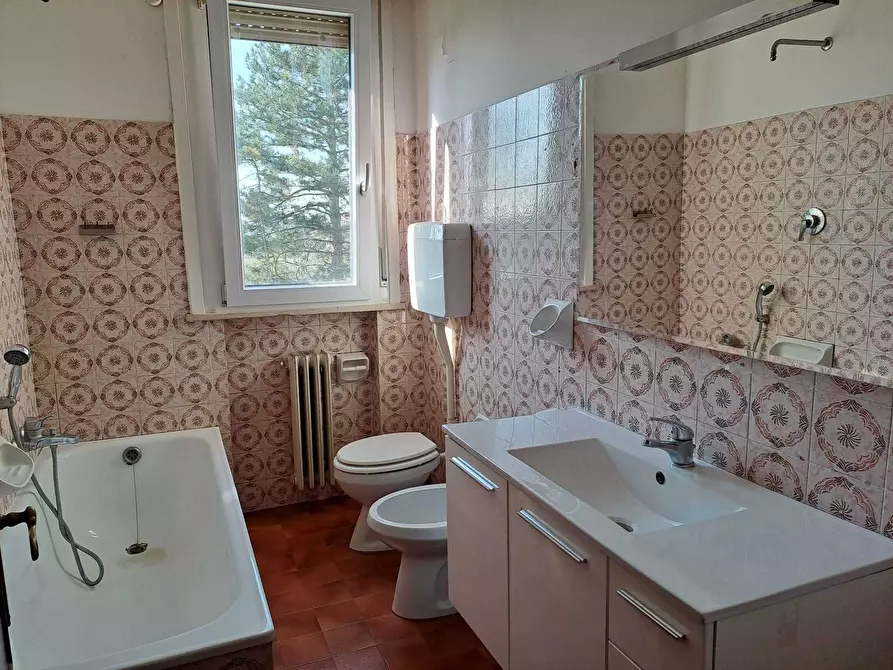 Immagine 18 di Quadrilocale in vendita  in largo luchino visconti 9 a Parma