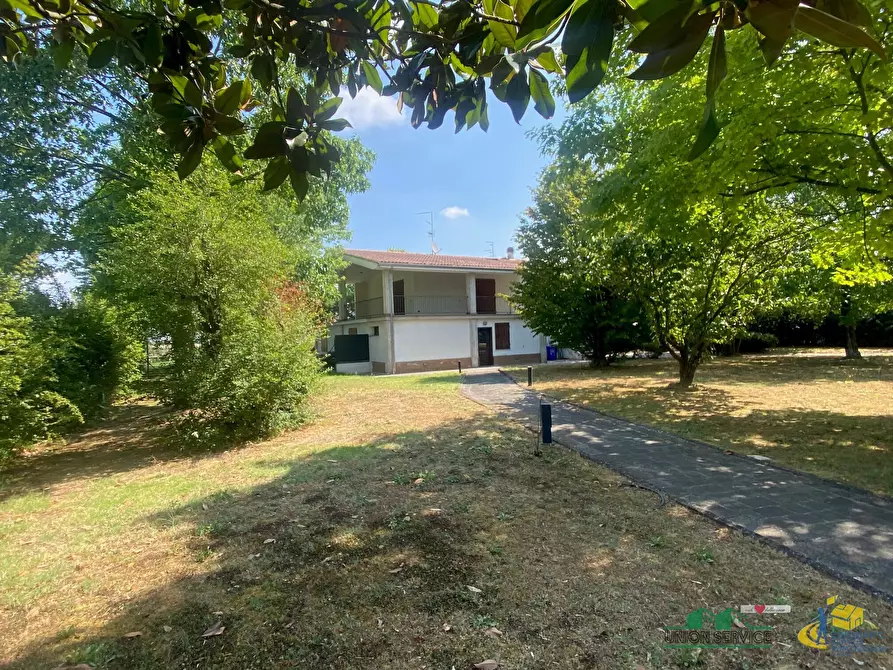 Immagine 2 di Casa bifamiliare in vendita  in Via San Lazzaro di Noceto 29/a a Noceto