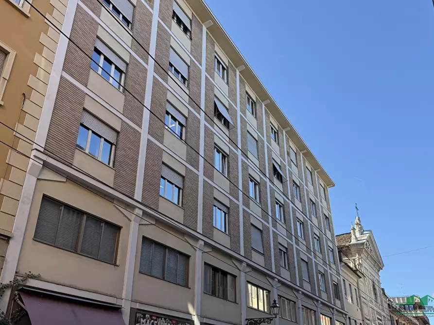 Immagine 22 di Quadrilocale in vendita  in Strada Giuseppe Garibaldi 22B a Parma