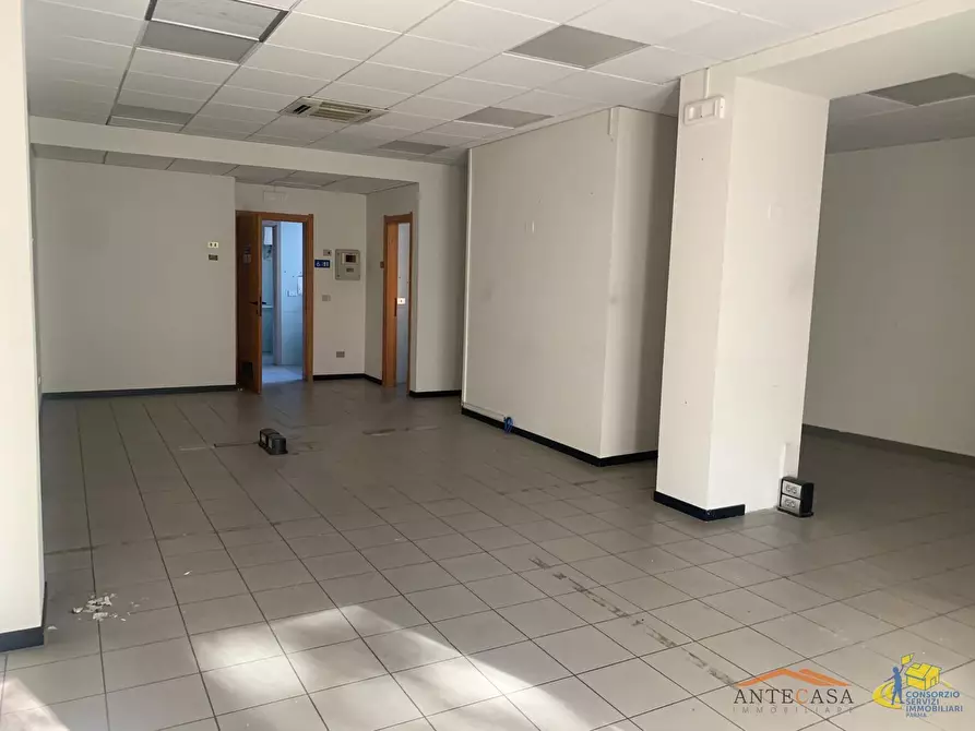 Immagine 9 di Ufficio in affitto  in Via Enrico Fermi a Fontevivo