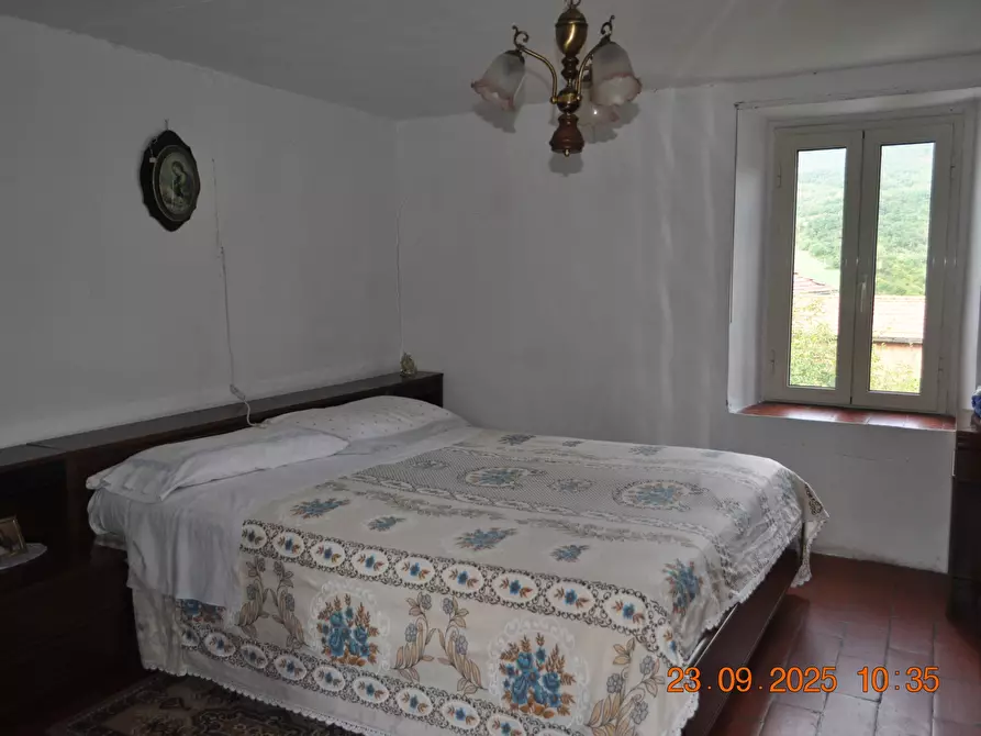 Immagine 14 di Casa indipendente in vendita  in Pessola Ronchi a Varsi