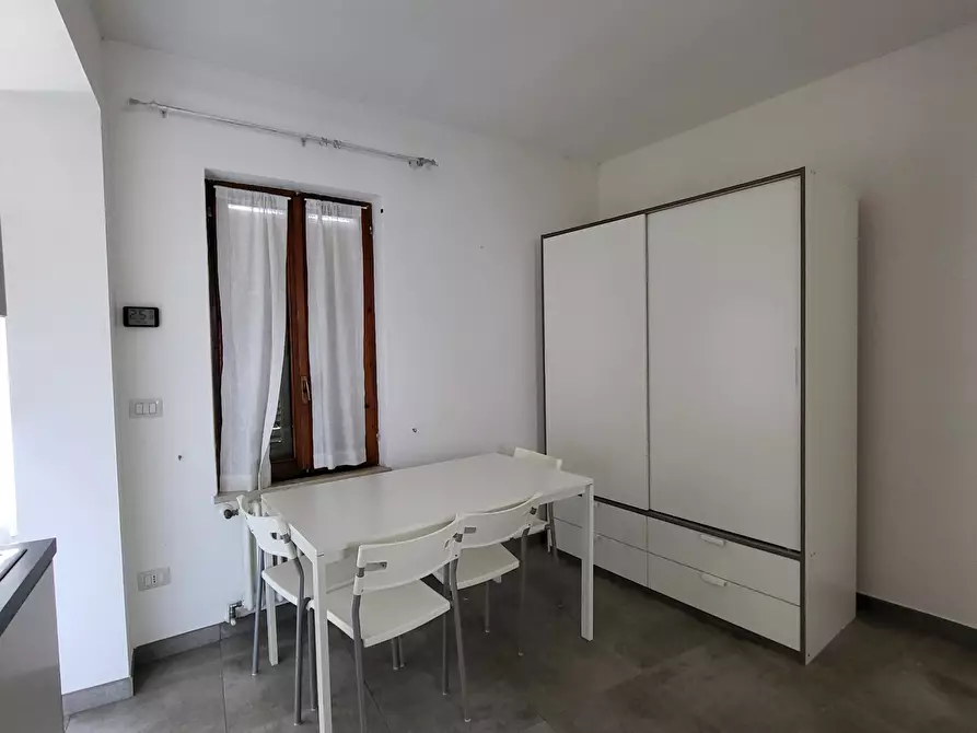 Immagine 11 di Monolocale in vendita  in Strada Matteo Renato Imbriani 39 a Parma