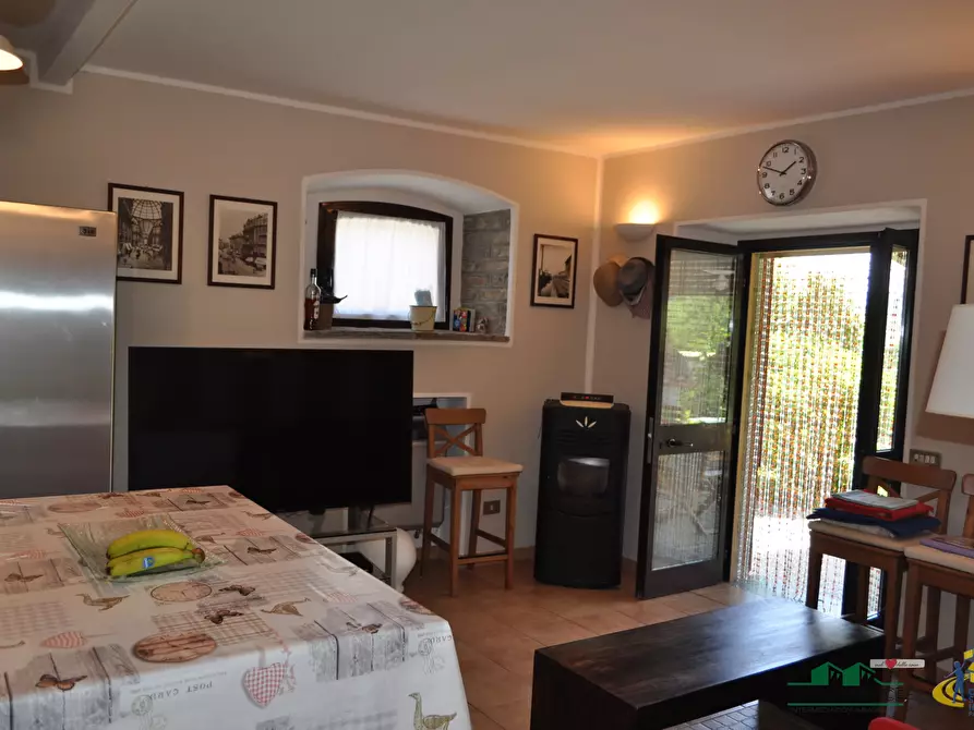 Immagine 57 di Rustico / casale in vendita  in VIA MAESTRI a Valmozzola