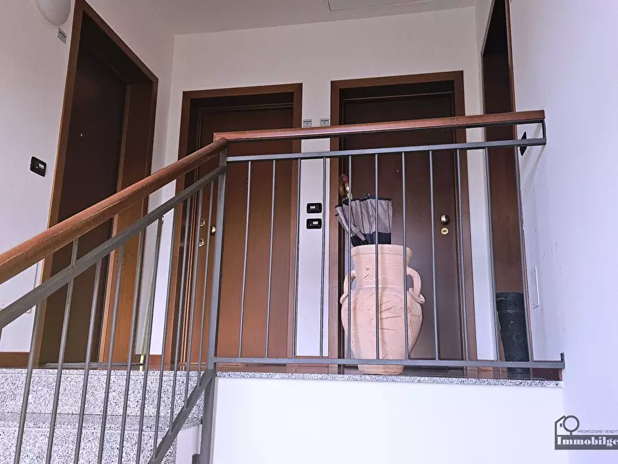 Immagine 3 di Trilocale in vendita  in Via della Liberzione 27 a Lesignano De' Bagni