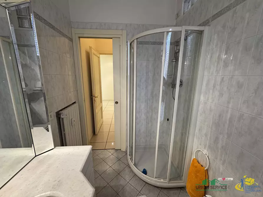 Immagine 13 di Quadrilocale in vendita  in Strada Giuseppe Mazzini a Parma