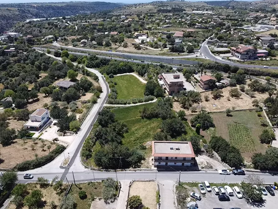 Immagine 5 di Casa bifamiliare in vendita  in Via Dente Crocicchia a Modica