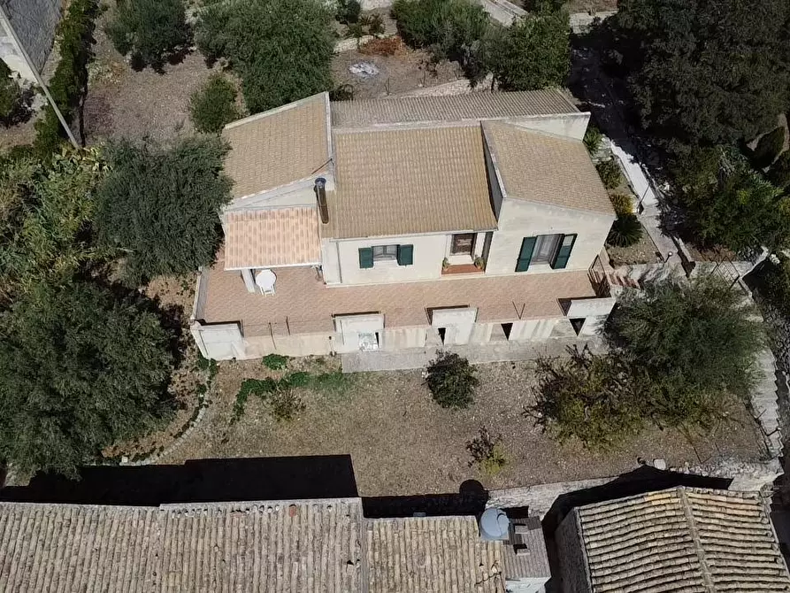 Immagine 38 di Villa in vendita  in Via Garaffa Soldato 131 a Modica