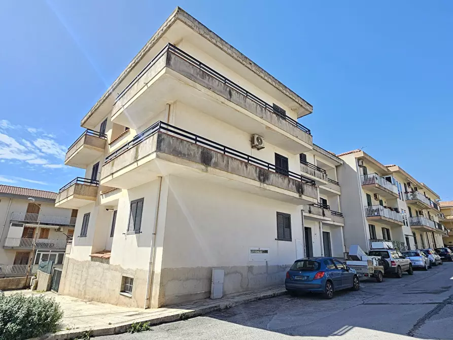 Immagine 10 di Appartamento in vendita  a Scicli