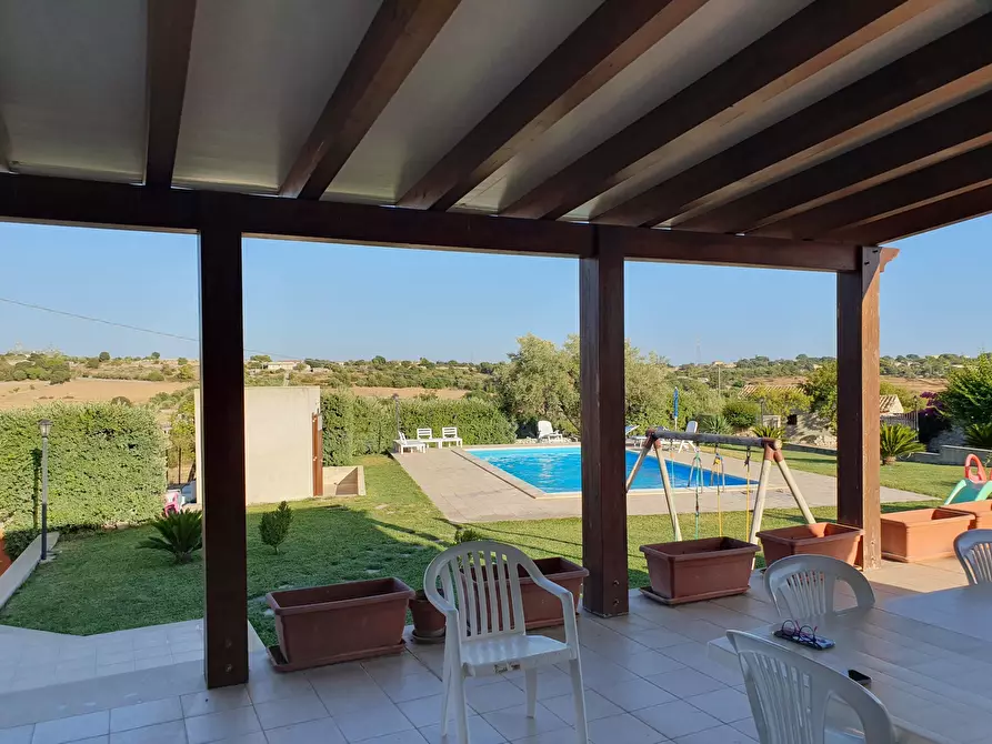Immagine 6 di Villa in vendita  a Modica