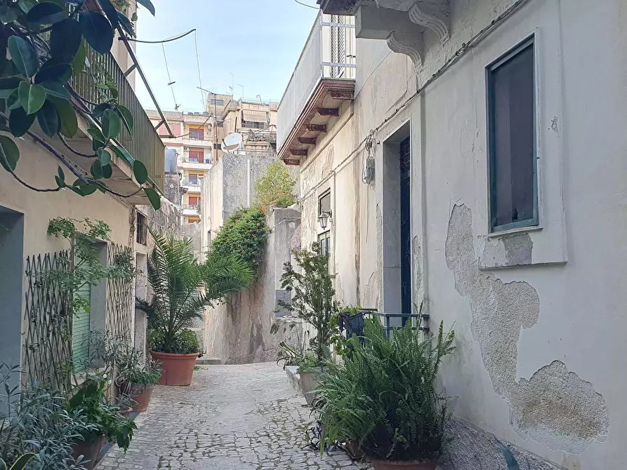 Immagine 10 di Casa indipendente in vendita  a Modica