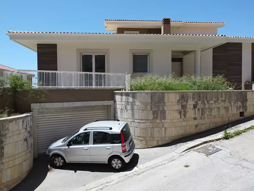 Immagine 47 di Villa in vendita  a Modica