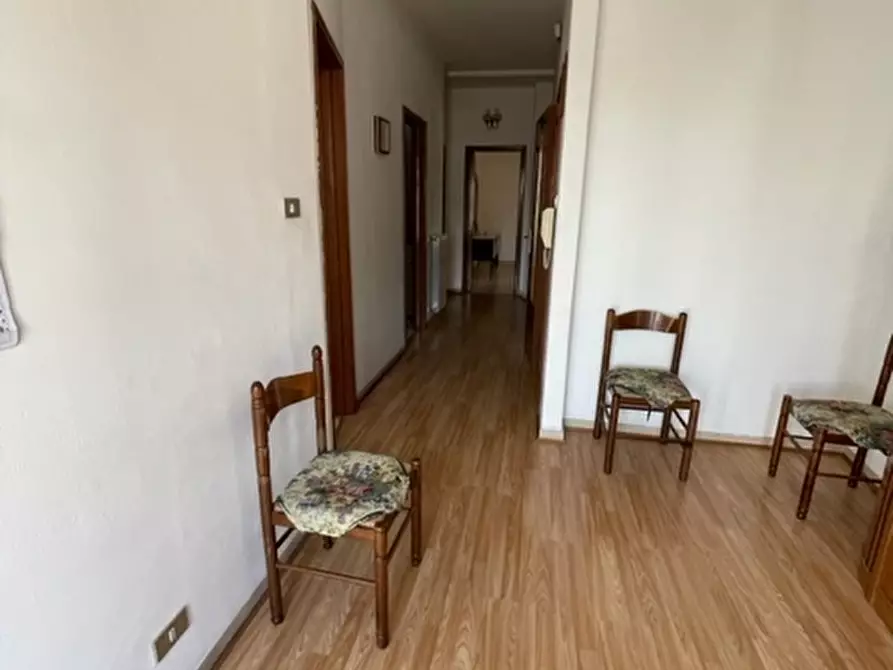 Immagine 4 di Appartamento in vendita  in VIA LORETO GALLINARA a Modica