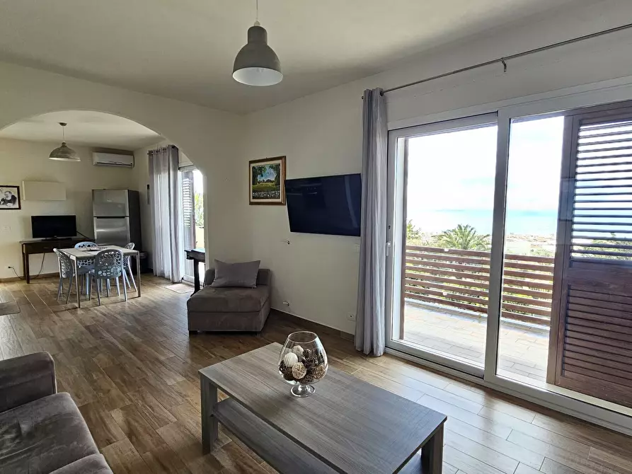 Immagine 3 di Villa in vendita  in Via Fratelli Carnemolla 24 a Ragusa