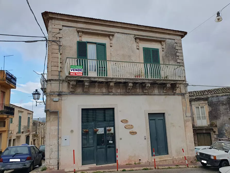 Immagine 1 di Casa indipendente in vendita  a Modica