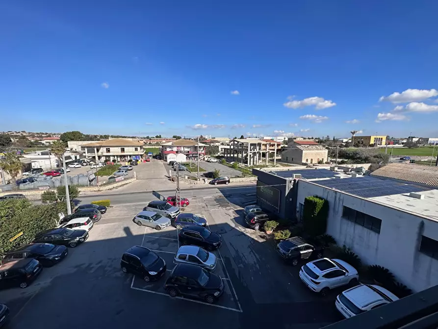 Immagine 20 di Appartamento in vendita  a Modica