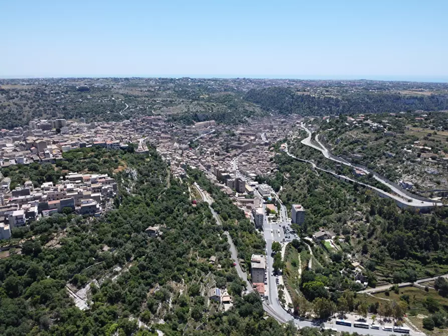 Immagine 49 di Villa in vendita  a Modica