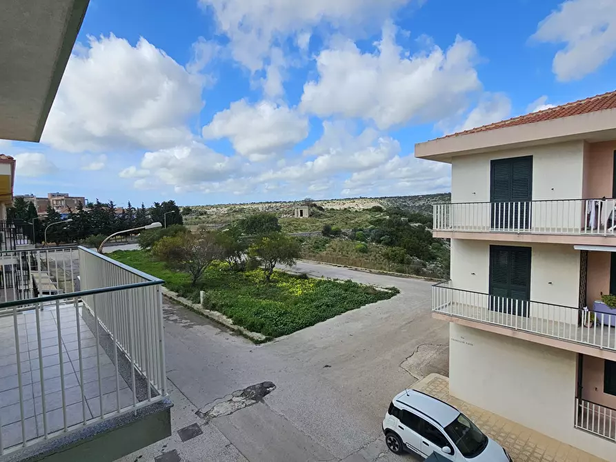 Immagine 15 di Appartamento in vendita  a Scicli