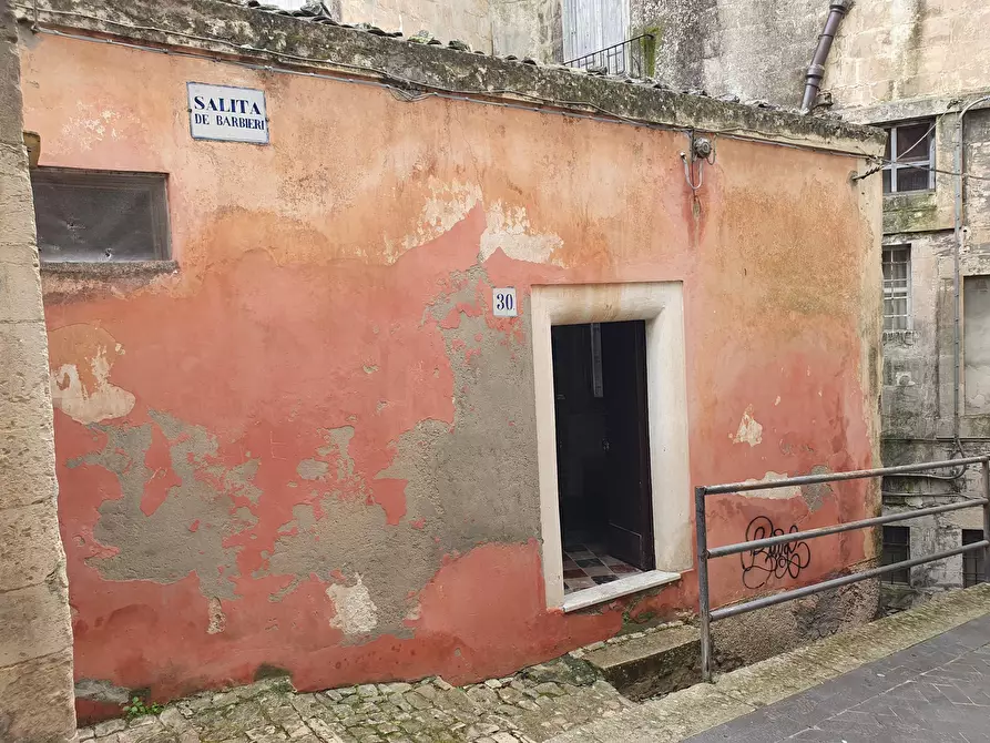 Immagine 2 di Casa indipendente in vendita  a Modica