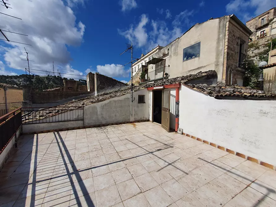 Immagine 4 di Casa indipendente in vendita  a Modica