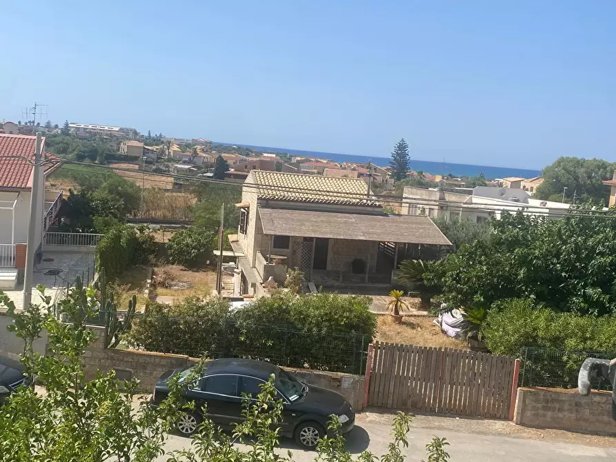 Immagine 22 di Villa in vendita  in Corso Mediterraneo 95 a Modica