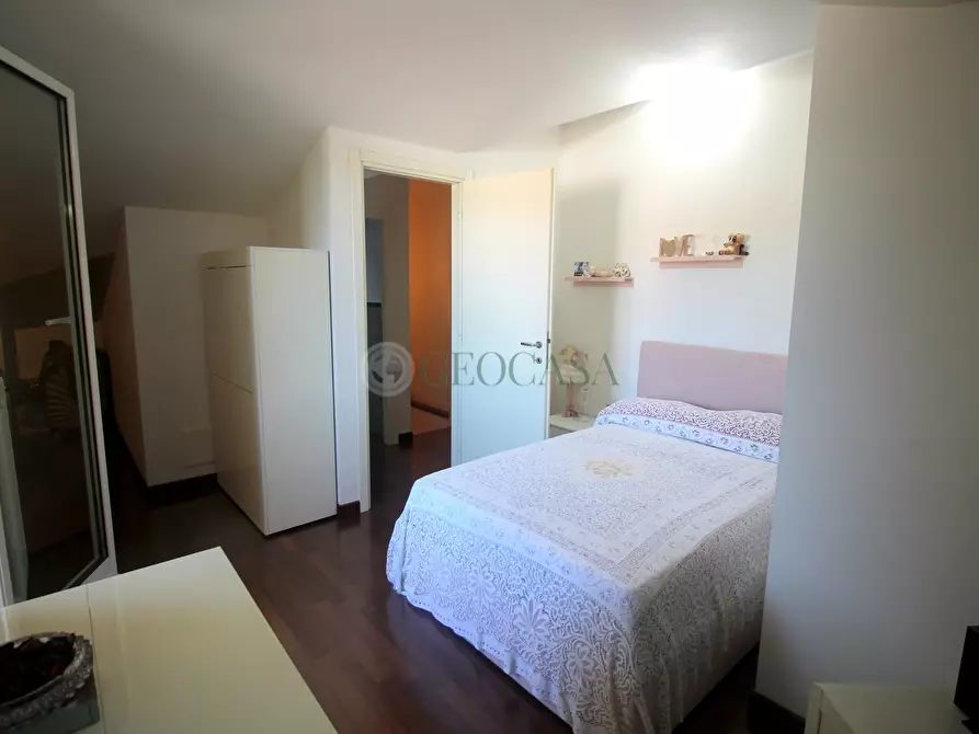 Immagine 6 di Appartamento in vendita  a Follo