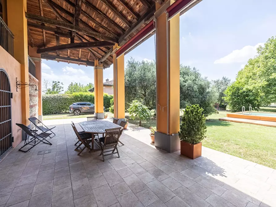 Immagine 2 di Casa indipendente in vendita  a Ozzano Dell'emilia