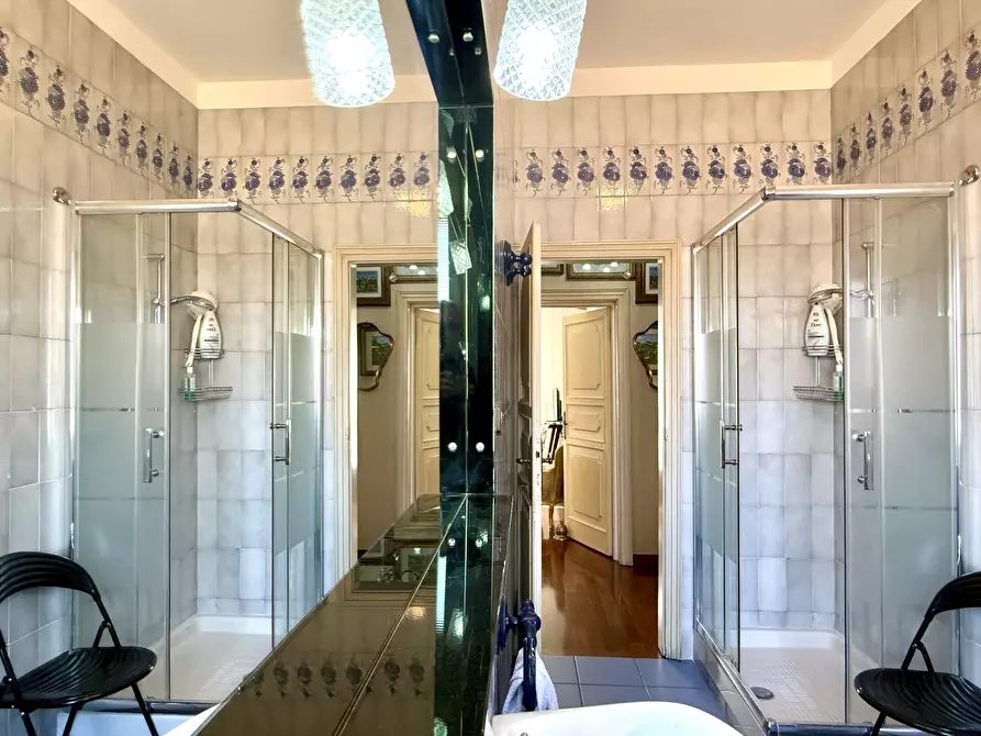 Immagine 33 di Pentalocale in vendita  in Via Del Borgo di San Pietro a Bologna