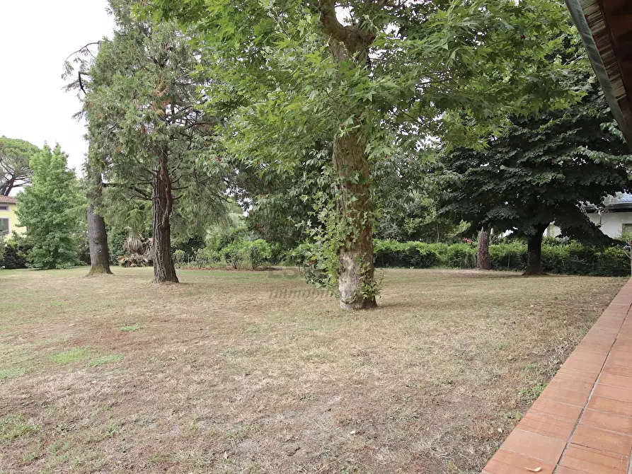 Immagine 49 di Villa in vendita  in Via della Chiesa di Gragnano a Capannori