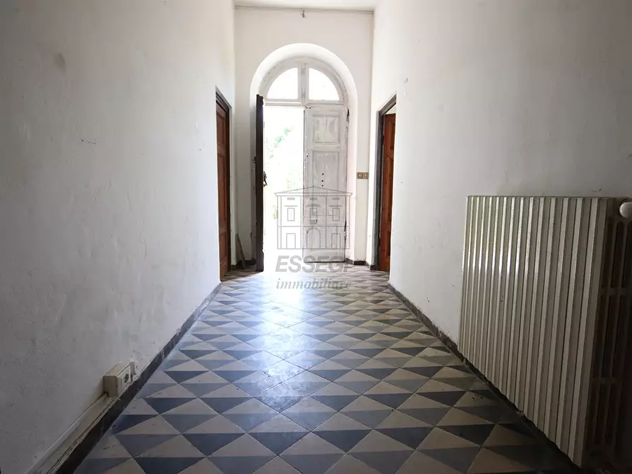 Immagine 8 di Villa in vendita  in Via della Repubblica a Capannori