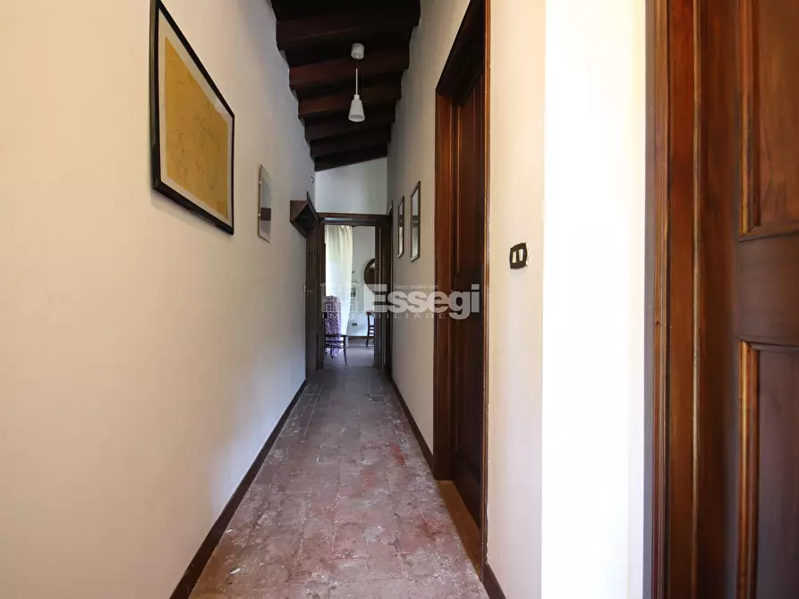 Immagine 9 di Rustico / casale in vendita  in Valpromaro a Massarosa