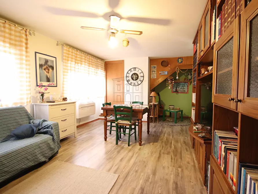 Immagine 10 di Villa in vendita  in Viale G. Puccini, S.Anna 1769 a Lucca