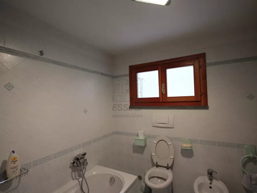 Immagine 11 di Villa in vendita  in via delle foreste a Lucca
