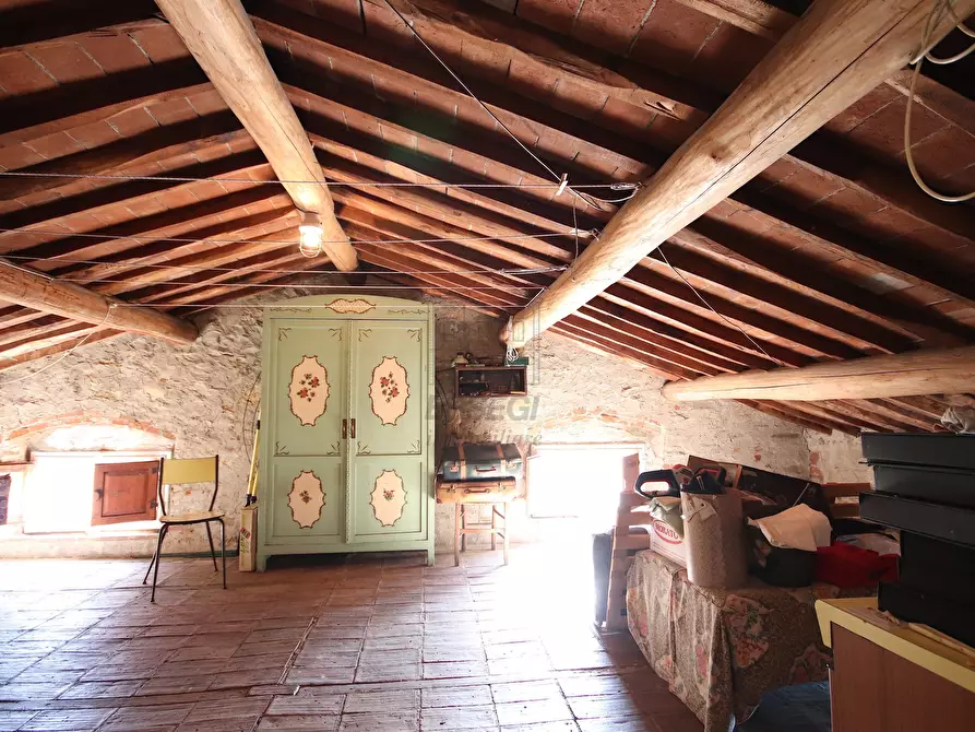 Immagine 17 di Rustico / casale in vendita  in Via Sottomonte 229 a Capannori