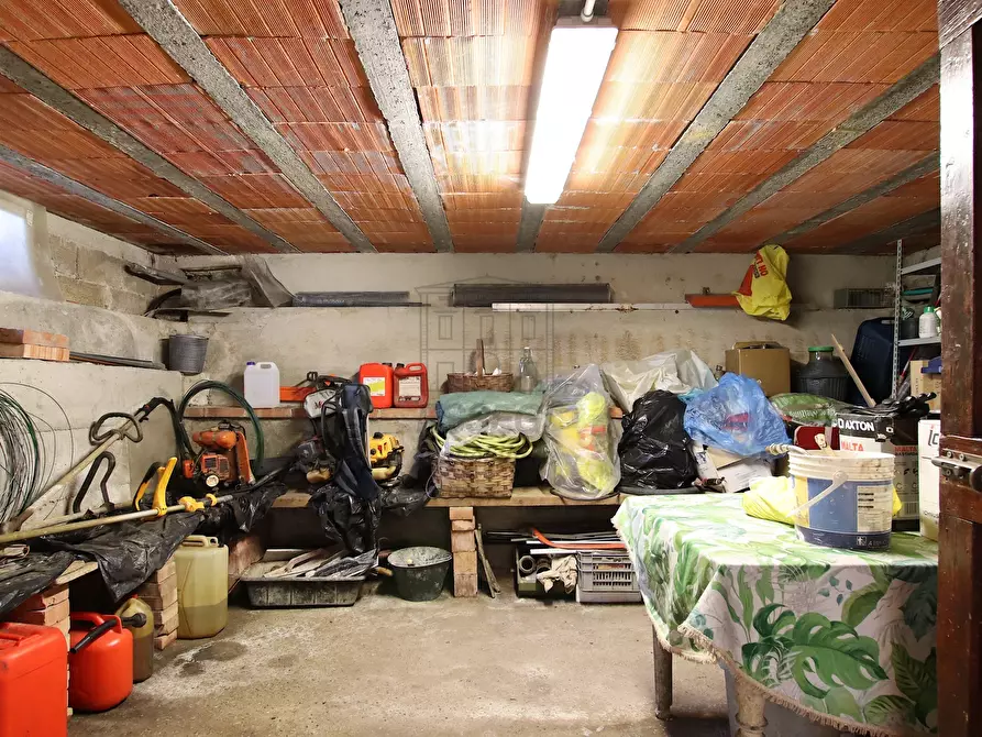 Immagine 54 di Villa in vendita  in Via Comunale Campolungo 51 a Lucca