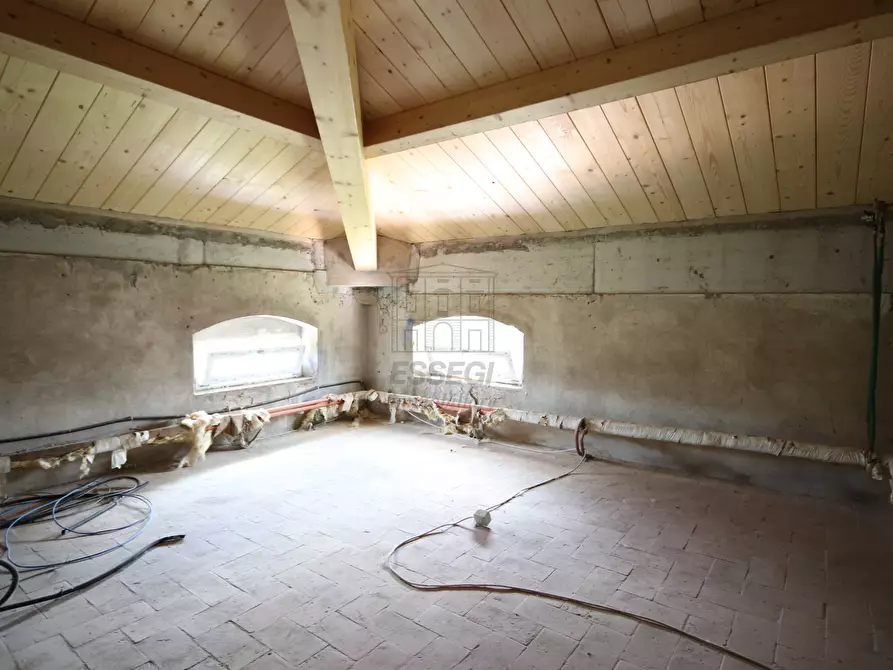 Immagine 24 di Villa in vendita  in Via della Repubblica a Capannori