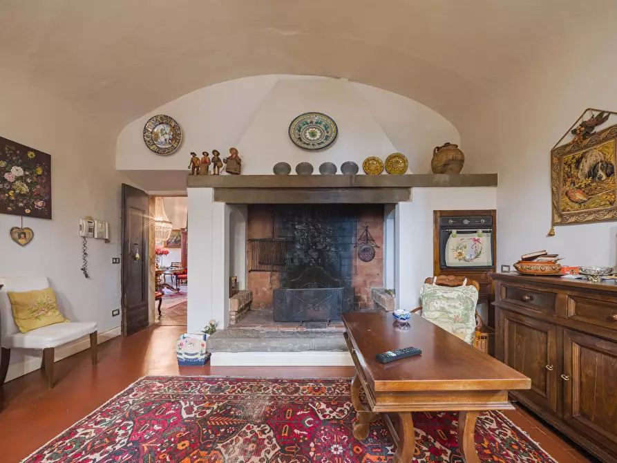 Immagine 14 di Villa in vendita  in Via Valle 18 a Santa Maria A Monte