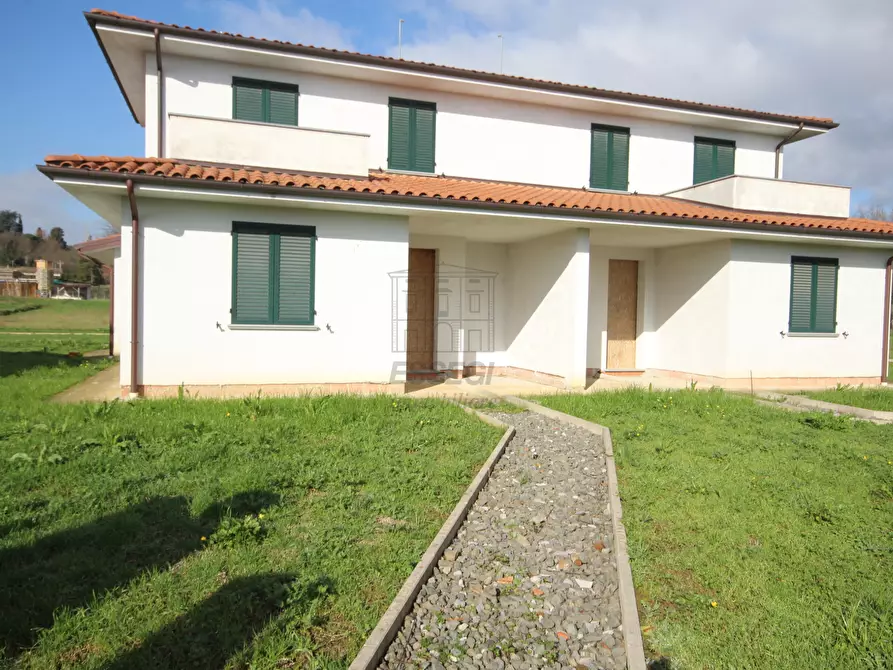 Immagine 4 di Casa bifamiliare in vendita  in Via Catalani 21 a Montecarlo