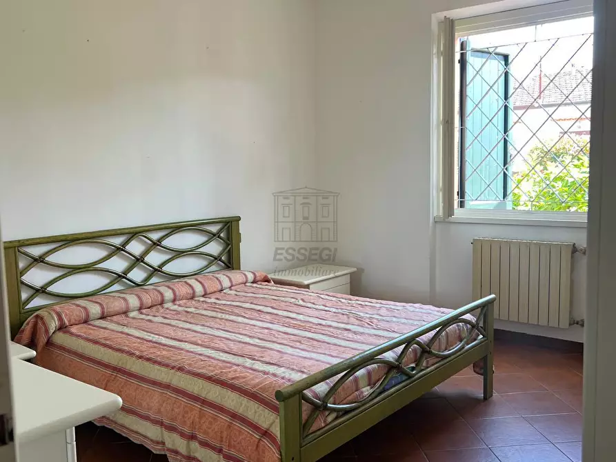 Immagine 17 di Casa indipendente in vendita  in Via del Fortino a Camaiore