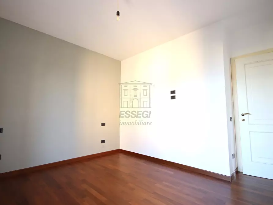 Immagine 12 di Appartamento in vendita  in Via dei Dorini a Lucca