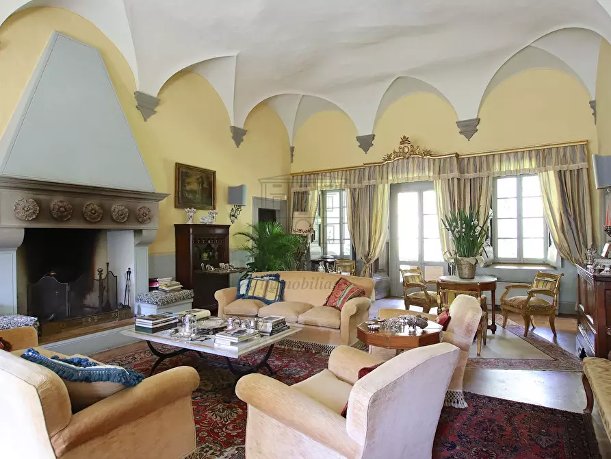 Immagine 18 di Villa in vendita  in Via di Vorno a Capannori