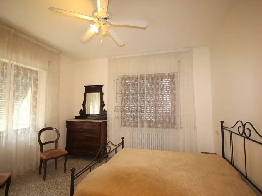 Immagine 4 di Villa in vendita  in Via del Cimitero di Vicopelago 533 a Lucca