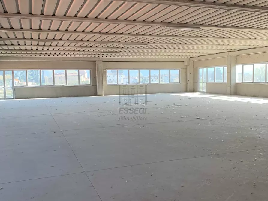 Immagine 5 di Attività artigianale in vendita  in Via della Chiesa 9 a Capannori