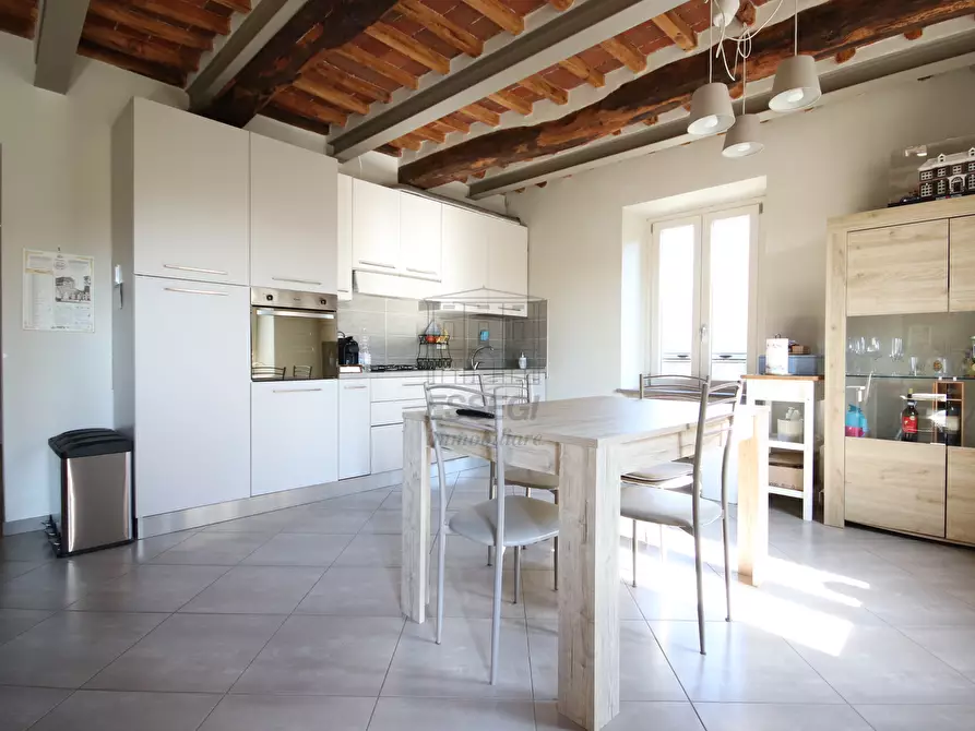 Immagine 1 di Appartamento in vendita  in Via Sant'Alessio a Lucca