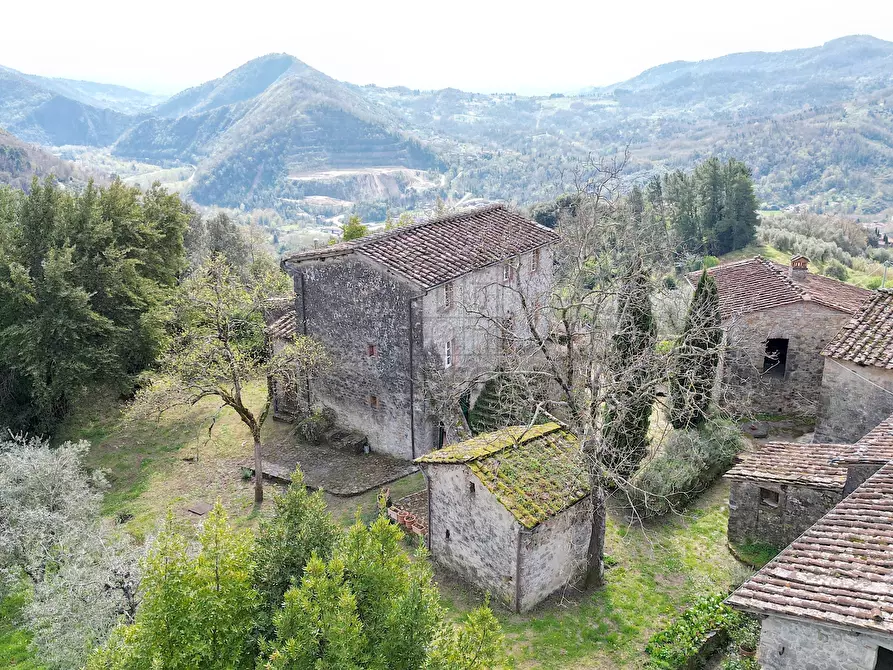 Immagine 6 di Rustico / casale in vendita  in S.v. di Partigliano 11/A a Lucca