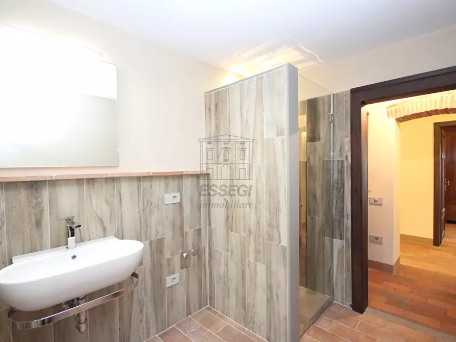 Immagine 4 di Appartamento in affitto  in Via di Matraia 611 a Lucca