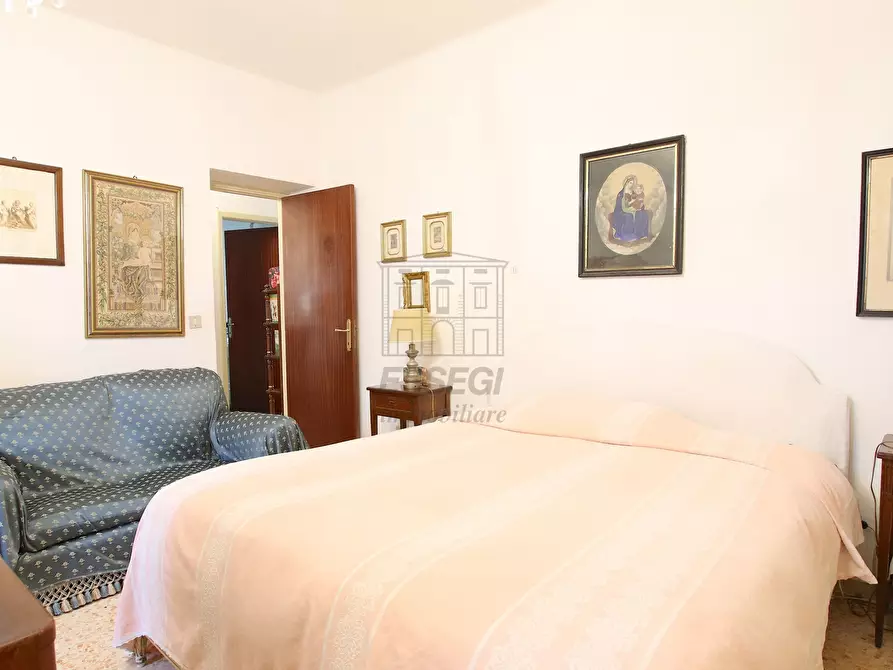 Immagine 23 di Casa bifamiliare in vendita  in Via della Santissima Annunziata 531 a Lucca