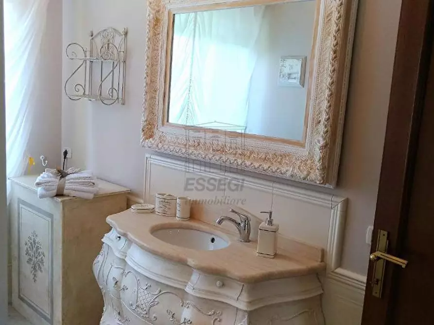 Immagine 17 di Villa in vendita  in Via Don Minzoni a Montecarlo