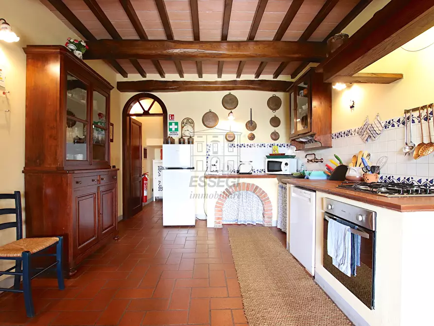Immagine 14 di Bed & Breakfast in vendita  in Via San Gemma Galgani 4 a Pescaglia
