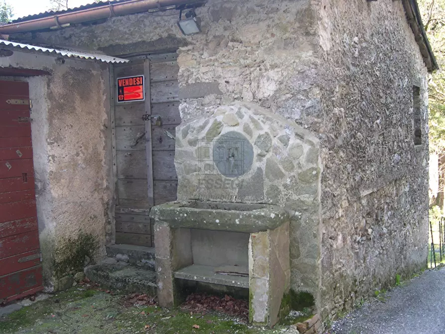 Immagine 5 di Terratetto in vendita  in Via Palagnana-palagnana a Lucca